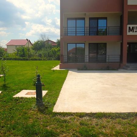 M13 Apartments 那沃达利 外观 照片