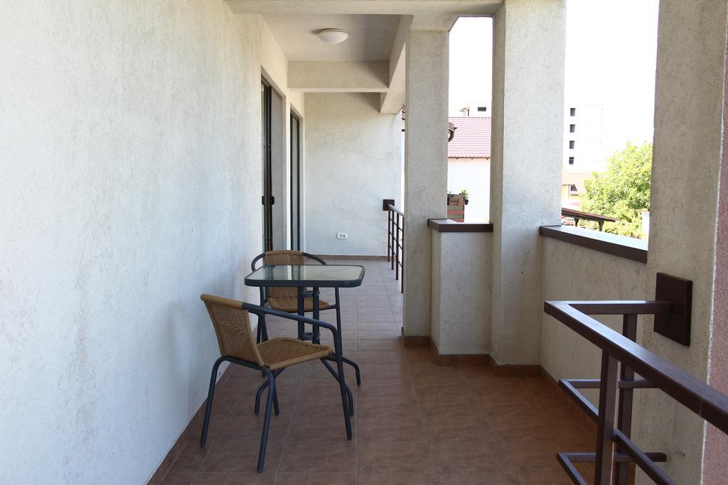 M13 Apartments 那沃达利 外观 照片