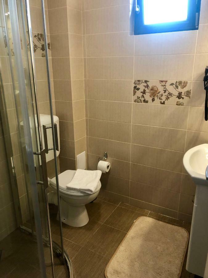 M13 Apartments 那沃达利 外观 照片